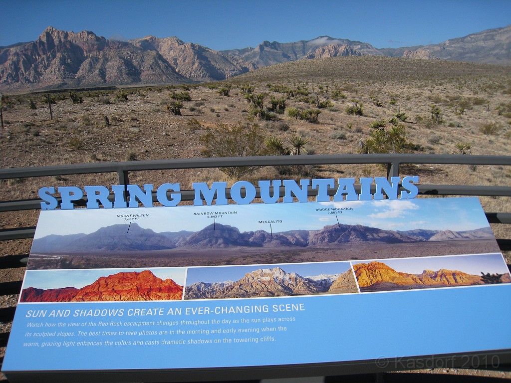 Las Vegas 2010 - Red Rock 0181.JPG - The 2010 Las Vegas Fire - Ice and Sweat Tour. Half Marathon, Red Rock Canyon, Casinos, Valley of Fire.... and buffets!